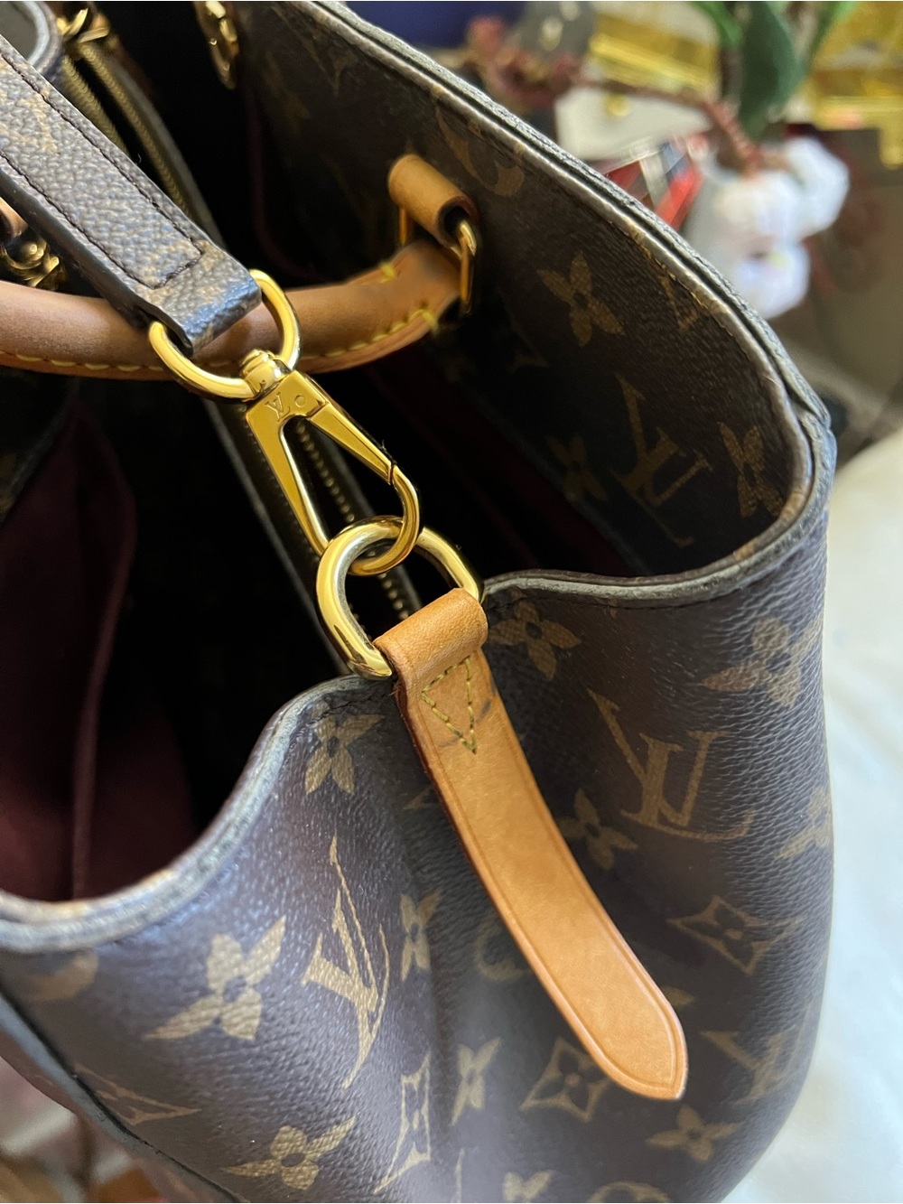 LV Montaigne GM Monogram + Dust Bag+ Authentic certificate+Receipt - Picture 13 of 15